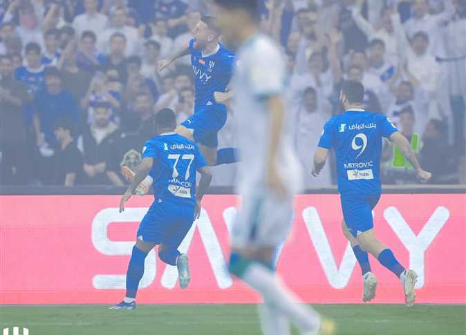 "مواجهة نارية" القنوات الناقلة لمباراة الهلال والأهلي اليوم الاثنين 6 مايو في دوري روشن السعودي 5 “مواجهة نارية” القنوات الناقلة لمباراة الهلال والأهلي اليوم الاثنين 6 مايو في دوري روشن السعودي