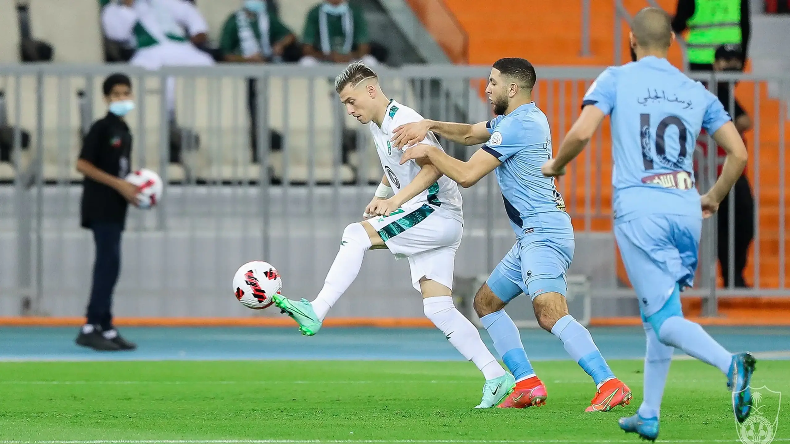 موعد مباراة الأهلي وأبها في الدوري السعودي للمحترفين 2023-2024 5 موعد مباراة الأهلي وأبها في الدوري السعودي للمحترفين 2023-2024