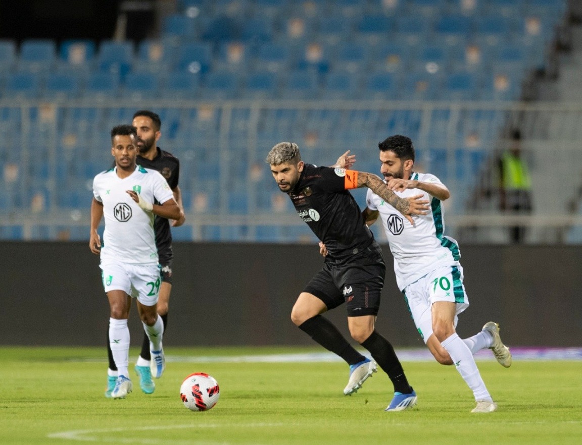 موعد مباراة الشباب والأهلي في دوري روشن السعودي 2023-2024 5 موعد مباراة الشباب والأهلي في دوري روشن السعودي 2023-2024