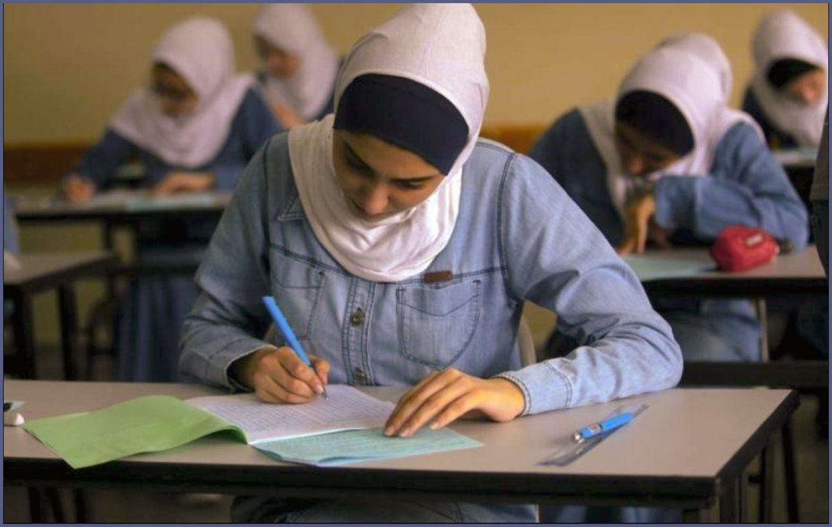 لن يخرج عنها الامتحان.. أهم أسئلة امتحان مادة الفيزياء لطلاب الثانوية العامة 5 لن يخرج عنها الامتحان.. أهم أسئلة امتحان مادة الفيزياء لطلاب الثانوية العامة