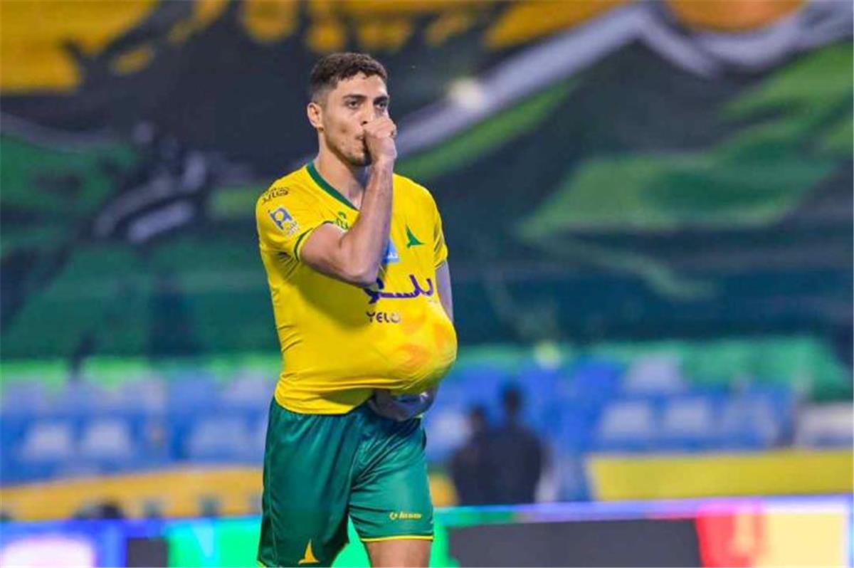 تقارير: الخليج يقرر بيع محمد شريف في الميركاتو الصيفي الحالي 5 تقارير: الخليج يقرر بيع محمد شريف في الميركاتو الصيفي الحالي