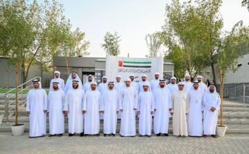 سفير الإمارات يطمئن على إستعدادات إستقبال الحجاج الإماراتيين