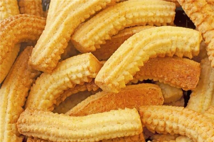 أنجح طريقة تجهيز بسكوت النشادر بالكيلو بأسهل خطوات .. حضريها قبل العيد 5 أنجح طريقة تجهيز بسكوت النشادر بالكيلو بأسهل خطوات .. حضريها قبل العيد