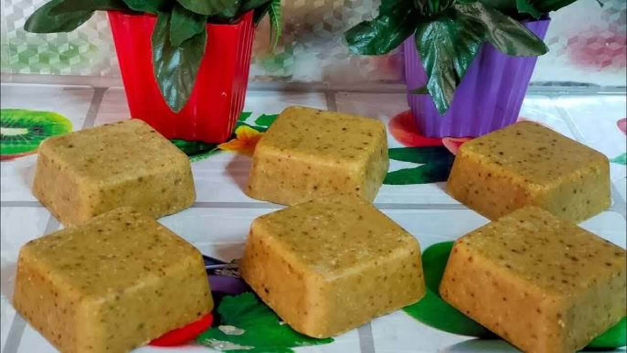 جننت كل الستات.. طريقة صابونة اللبان الذكر السحرية للتخلص من التجاعيد وكرمشة الوش 5 جننت كل الستات.. طريقة صابونة اللبان الذكر السحرية للتخلص من التجاعيد وكرمشة الوش