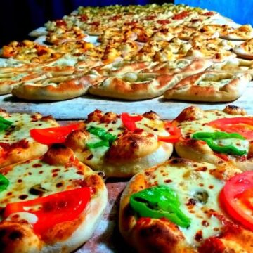 عجينة 10 دقائق البيتزا والفطائر قطنية هشة من دون أخطاء طعم روعة