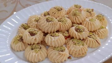 في 10 خطوات تعلمي صنع بيتفور المربى الهش اللذيذ