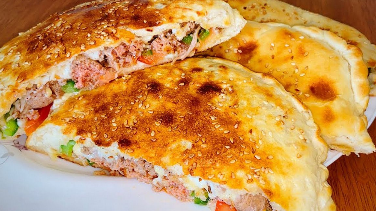 طريقة عمل حواوشي السجق في المنزل بطعم لا يقاوم 5 طريقة عمل حواوشي السجق في المنزل بطعم لا يقاوم