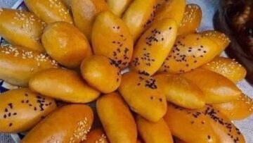 طريقة عمل الشوريك بالزبيب والسكر في المنزل بأسهل الخطوات وبألذ طريقة