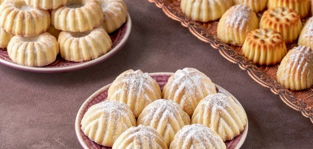 طريقة عمل المعمول بالتمر بمكونات من مطبخك ومذاق رائع