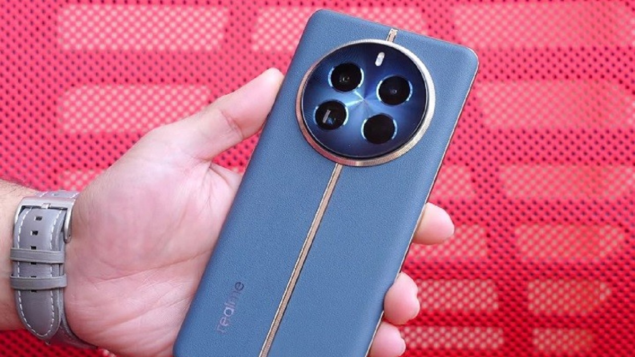 أداء قوي وتصميم أنيق.. مواصفات هاتف Realme 12 Pro Plus بكاميرا خلفية ثلاثية وسعر مميز 5 أداء قوي وتصميم أنيق.. مواصفات هاتف Realme 12 Pro Plus بكاميرا خلفية ثلاثية وسعر مميز