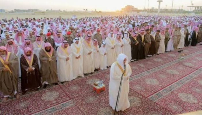 متي موعد صلاة عيد الاضحى في مكة المكرمة والمدينة ومن هو خطيب الحرم المكي والحرم النبوي؟ 5 متي موعد صلاة عيد الاضحى في مكة المكرمة والمدينة ومن هو خطيب الحرم المكي والحرم النبوي؟