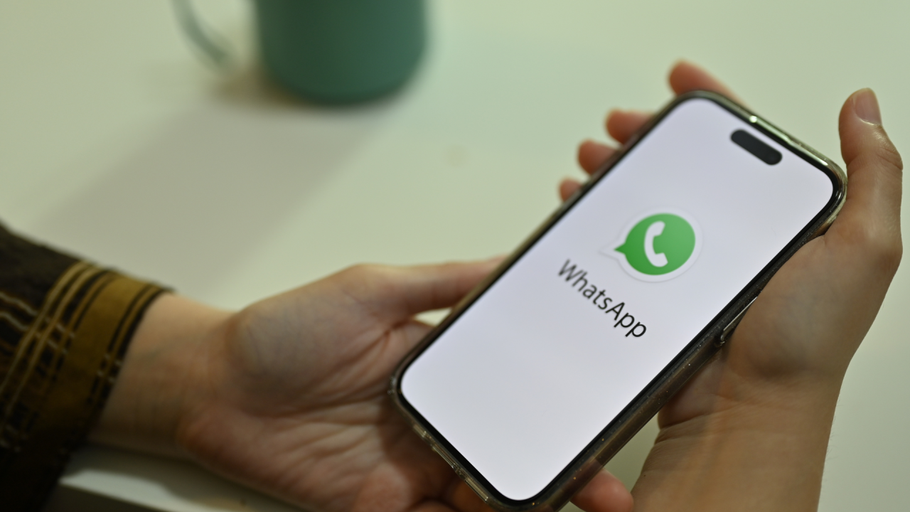للآيفون والآندرويد.. واتسآب يزف بشرى سارة للمستخدمين "مفاجأة WhatsApp الجديدة" 5 للآيفون والآندرويد.. واتسآب يزف بشرى سارة للمستخدمين “مفاجأة WhatsApp الجديدة”