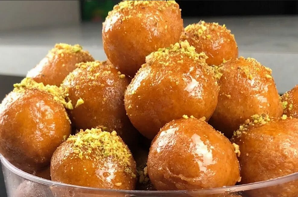 “في 10 دقائق بس” طريقة عمل الزلابية في المنزل مثل المحلات بنفس الطعم والقرمشة