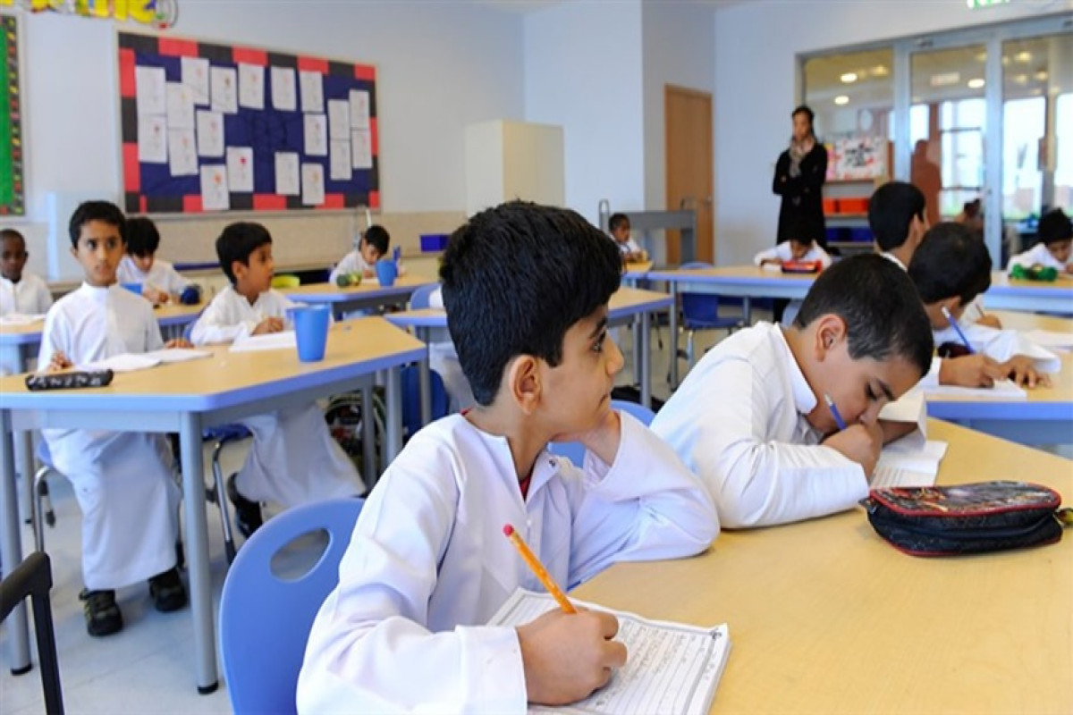 ما هي شروط قبول الطلبة المقيمين بمدارس الإمارات؟.. المؤسسة تجيب 5 ما هي شروط قبول الطلبة المقيمين بمدارس الإمارات؟.. المؤسسة تجيب