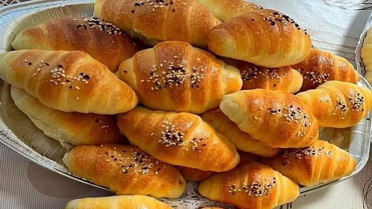 بدون زبدة ولا توريق حضري الكرواسون السريع .. لجوع منتصف الليل حضريه في دقائق