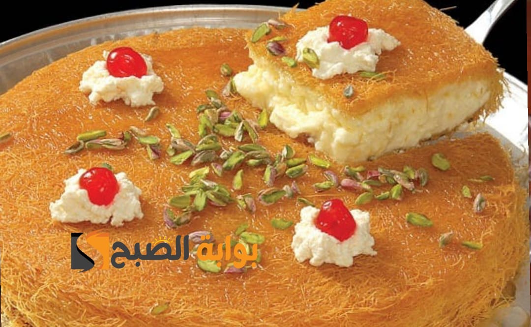 طريقة عمل الكنافة بالقشطة اللذيذة في البيت بخطوات سهلة وسريعة