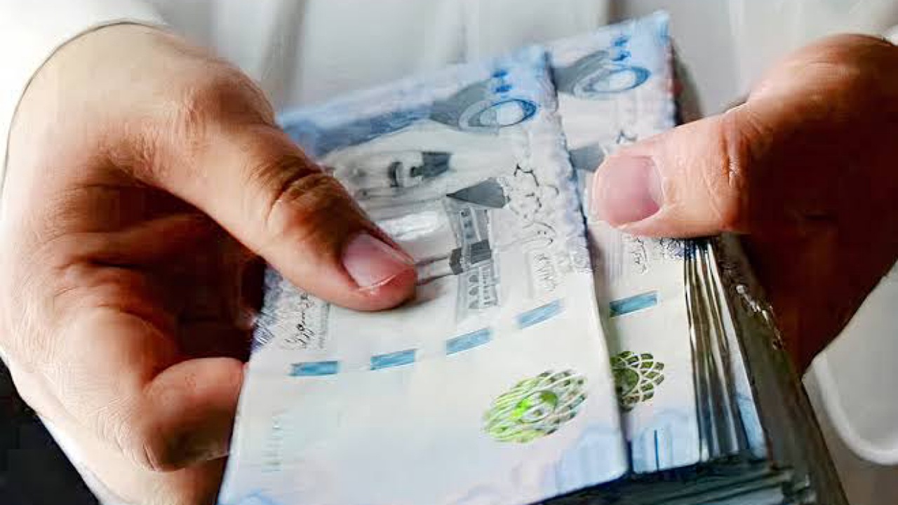 إيداع فوري في حسابك 150,000 ريال لسداد التزاماتك بدون كفيل بأقساط ميسرة طويلة الأجل 5 سنوات