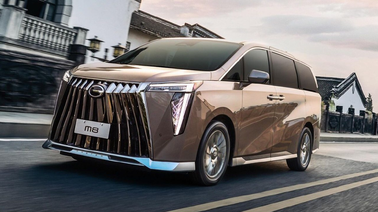 تجربة السفر من الدرجة الأولى سيارة MPV GAC M8 2025 متعددة الأغراض كاملة الحجم ذات 7 مقاعد