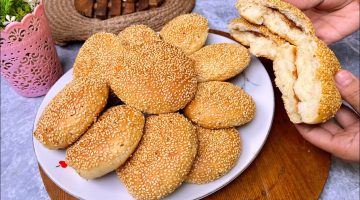 بخطوات سهلة. طريقة عمل قرص السمسم الطرية مثل الأفران بمكونات اقتصادية متوفرة في البيت