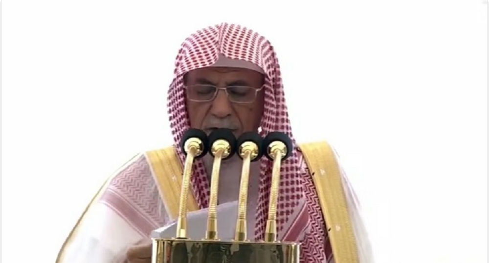 خطيب المسجد الحرام يوجه رسالة تحذيرية هامة للجميع 2 خطيب المسجد الحرام يوجه رسالة تحذيرية هامة للجميع