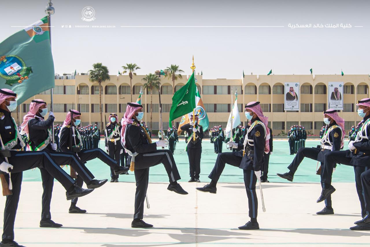 رسميا كلية الملك خالد العسكرية تعلن عن موعد التسجيل بدورة التأهيل العسكري للضباط الجامعيين للعام الدراسي 1446هـ 5 رسميا كلية الملك خالد العسكرية تعلن عن موعد التسجيل بدورة التأهيل العسكري للضباط الجامعيين للعام الدراسي 1446هـ