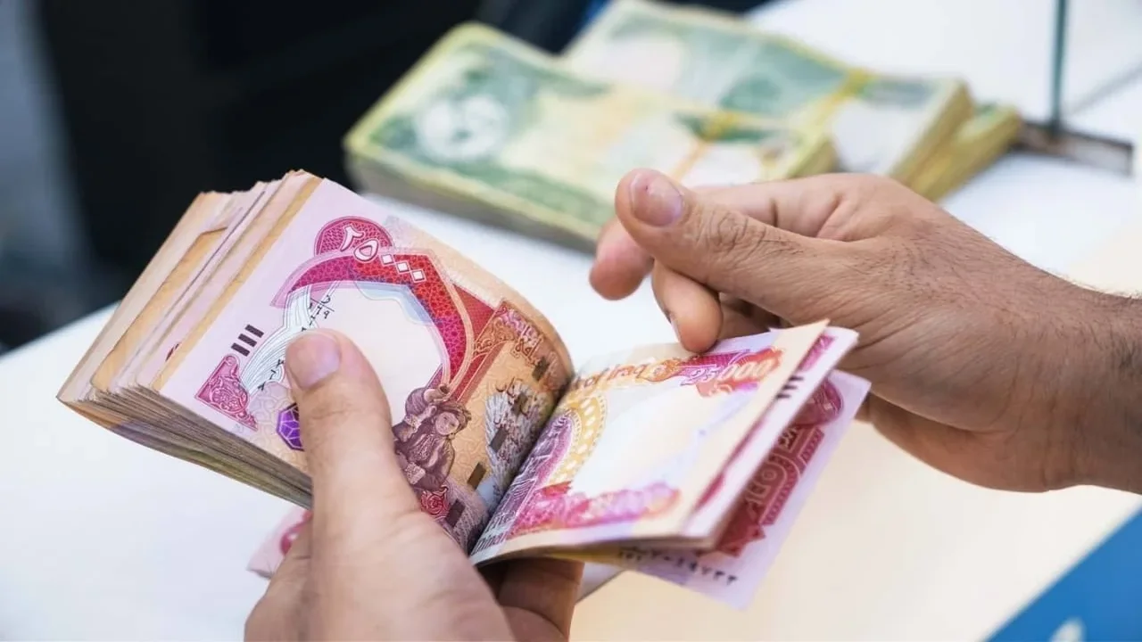 زيادة رواتب الموظفين في العراق 200%.. حقيقة أم شائعة؟