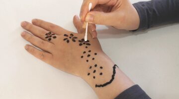 طريقة رسم الحناء في البيت