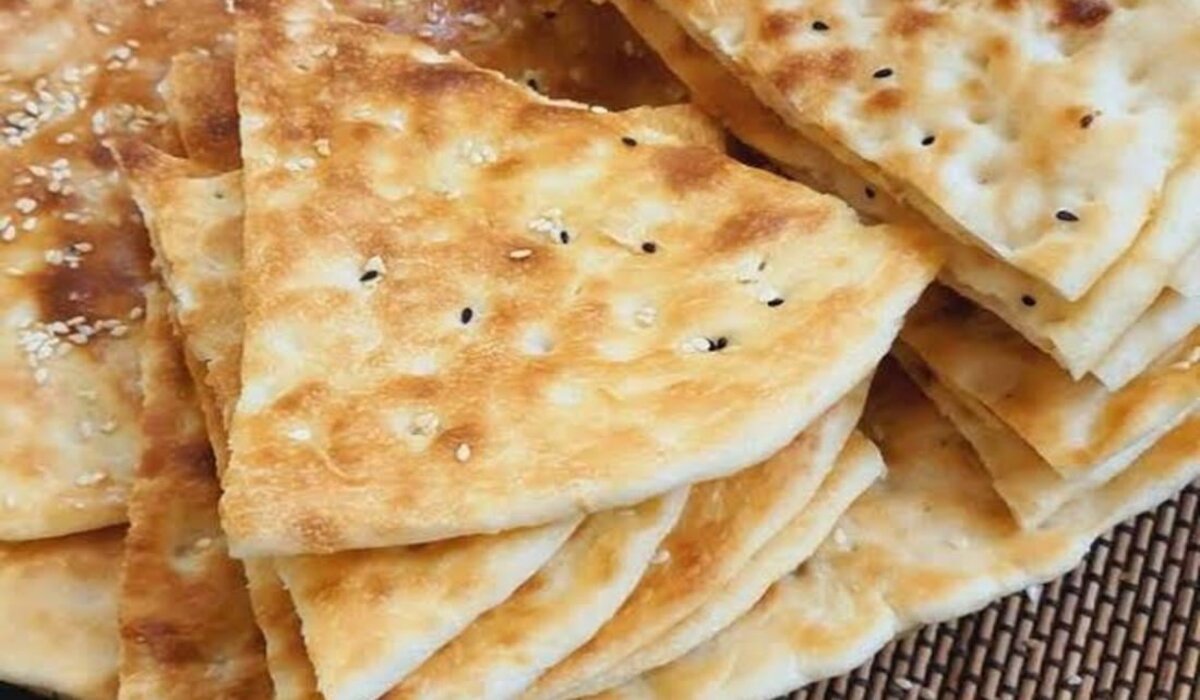 الوصفة الأصلية .. طريقة عمل عيش التميس السعودي والمقادير المطلوبة بالكوب