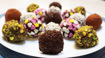 كرات البسكويت بالشوكولاتة 1