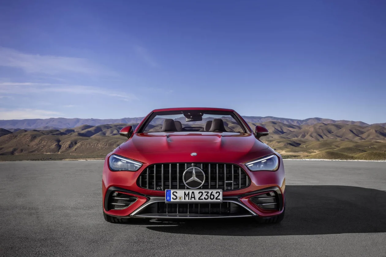 أفضل سيارة رياضيه..مرسيدس AMG CLE 53 كابورليه 2025 5 أفضل سيارة رياضيه..مرسيدس AMG CLE 53 كابورليه 2025