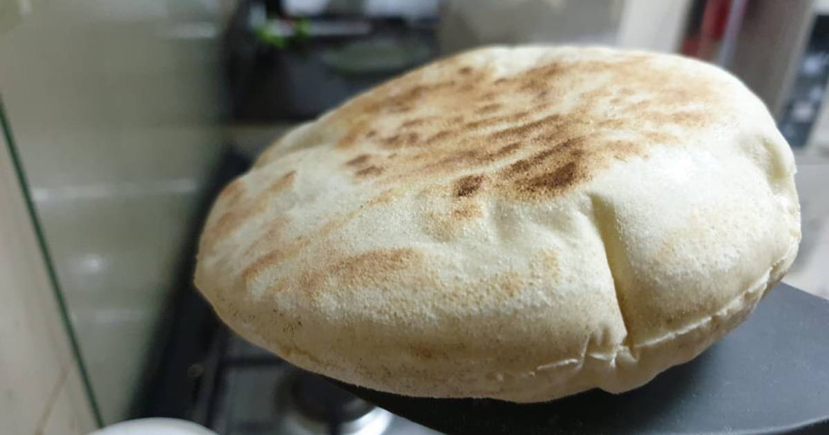 خبز المقلاة المنزلي سهل وسريع بأقل تكلفة