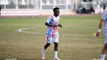 نجم الزمالك يعتنق الإسلام.. وتعليق مثير من المثلوثي