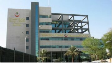 وزارة الصحة السعودية توضح الوقت المسموح به للجلوس أمام الشاشة