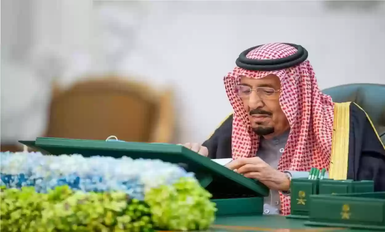 قيمة الزيادة في رواتب الموظفين بالسعودية 1500 ريال بمناسبة المولد النبوي ووزارة المالية تجيب 2 قيمة الزيادة في رواتب الموظفين بالسعودية 1500 ريال بمناسبة المولد النبوي ووزارة المالية تجيب