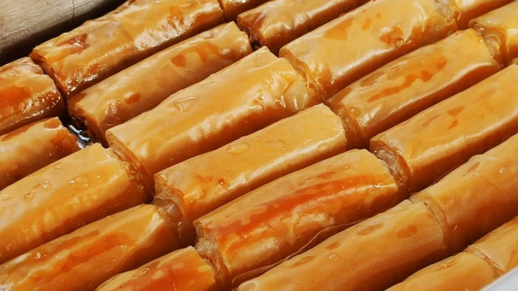 طريقة عمل الجلاش الحلو بكل سهولة في المنزل