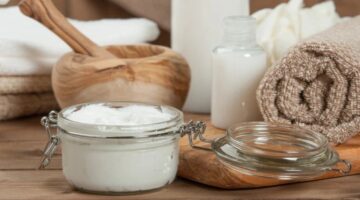2ec683 8eb 1d02 827f bb66b674ebb7 how to make lotion 03 710x473 1
