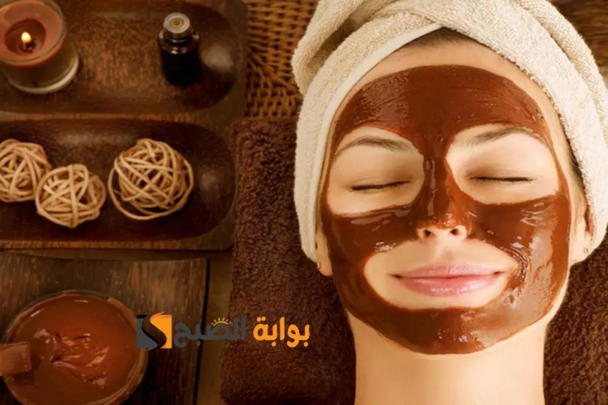 وصفة لتقشير الوجه وتفتيحه تخلصي من الجفاف والاسمرار بمكونات طبيعية 2 وصفة لتقشير الوجه وتفتيحه تخلصي من الجفاف والاسمرار بمكونات طبيعية