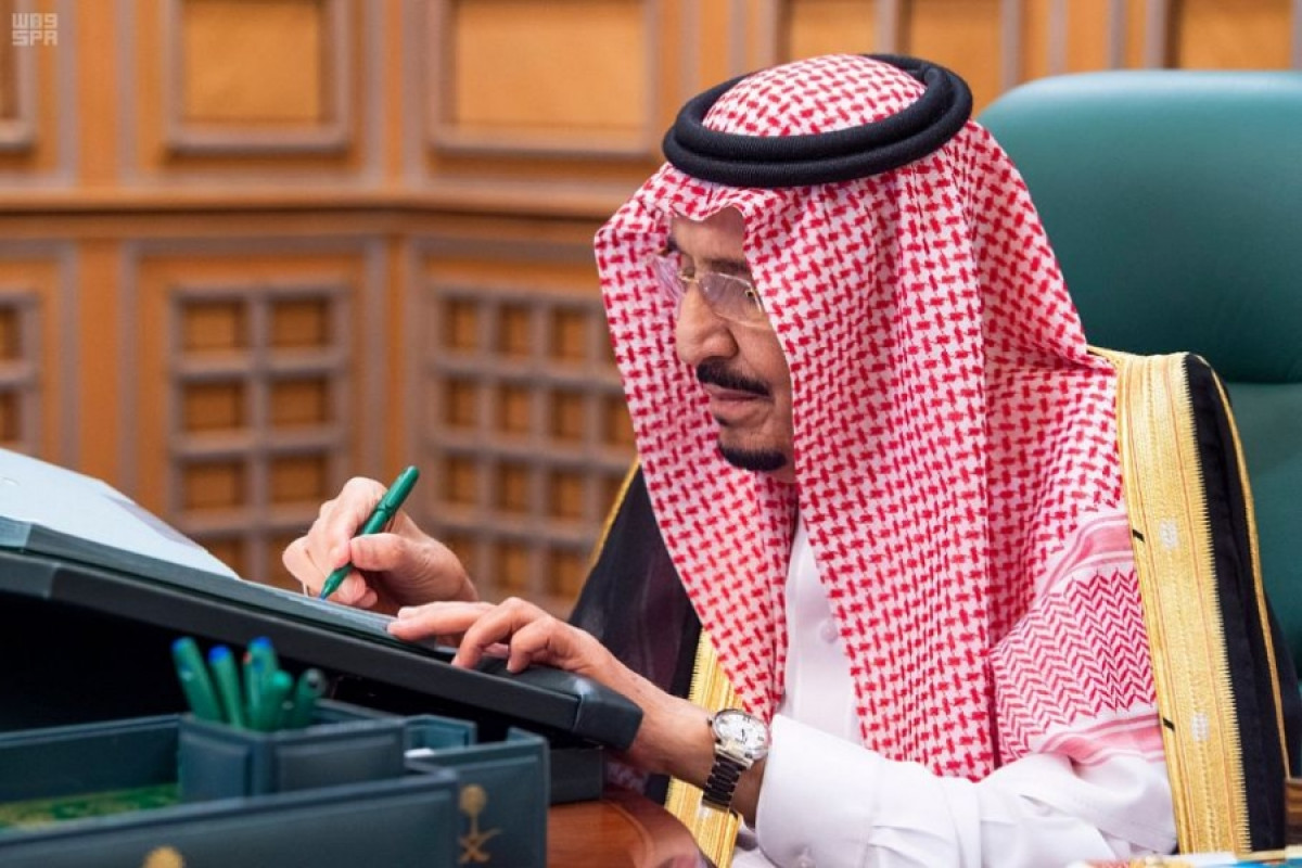 بمناسبة اليوم الوطني.. صرف زيادة 500 ريال للعائل و200 ريال للتابع بحساب المواطن| حقيقة أم شائعة 5 بمناسبة اليوم الوطني.. صرف زيادة 500 ريال للعائل و200 ريال للتابع بحساب المواطن| حقيقة أم شائعة