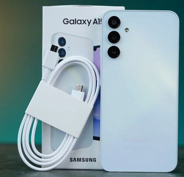 اكتشف الإمكانيات الرائعة لهاتف Samsung Galaxy A15: تقنية متطورة بتكلفة معقولة 5 اكتشف الإمكانيات الرائعة لهاتف Samsung Galaxy A15: تقنية متطورة بتكلفة معقولة
