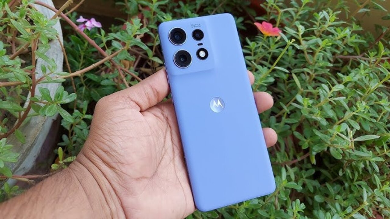 هيجيلك صداع من كتر الجمدان.. موتورولا تطلق هاتفها Motorola Edge 50 pro بكاميرا جبارة وسعر تنافسي
