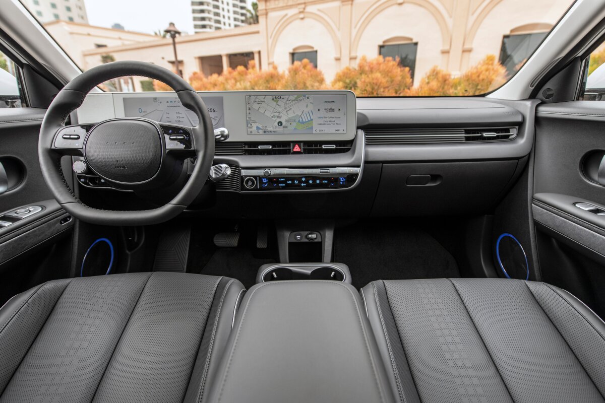 hyundai ionq5.. سيارة المستقبل التي تجمع بين التكنولوجيا المتقدمة والتصميم الكوري