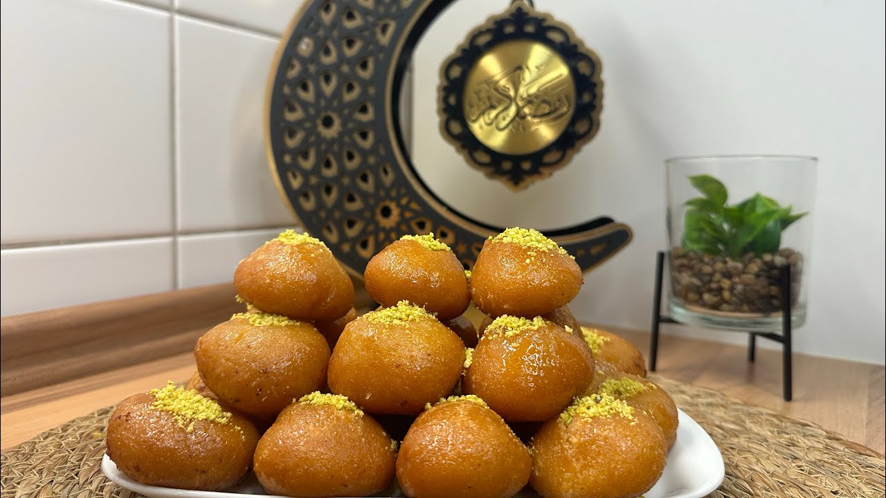 كرات البسبوسة بالسميد حلى سهل وسريع اعمليه لأسرتك في البيت كتحلية شهية 5 كرات البسبوسة بالسميد حلى سهل وسريع اعمليه لأسرتك في البيت كتحلية شهية