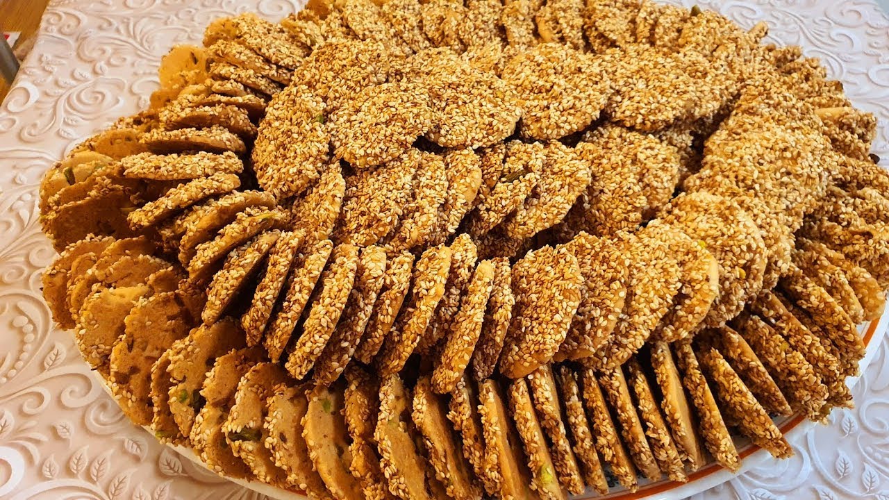 أسهل وأسرع طريقة لتحضير البرازق بالسمسم من منزلك بمكونات سهلة وإقتصادية وطعمها أكثر من رائع