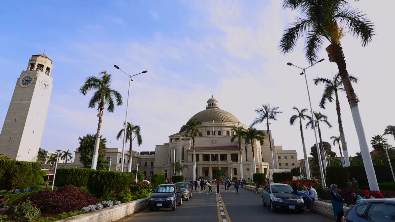 كل ما تحتاج معرفته عن شروط التحويل بين الجامعات لعام 2024 2 كل ما تحتاج معرفته عن شروط التحويل بين الجامعات لعام 2024