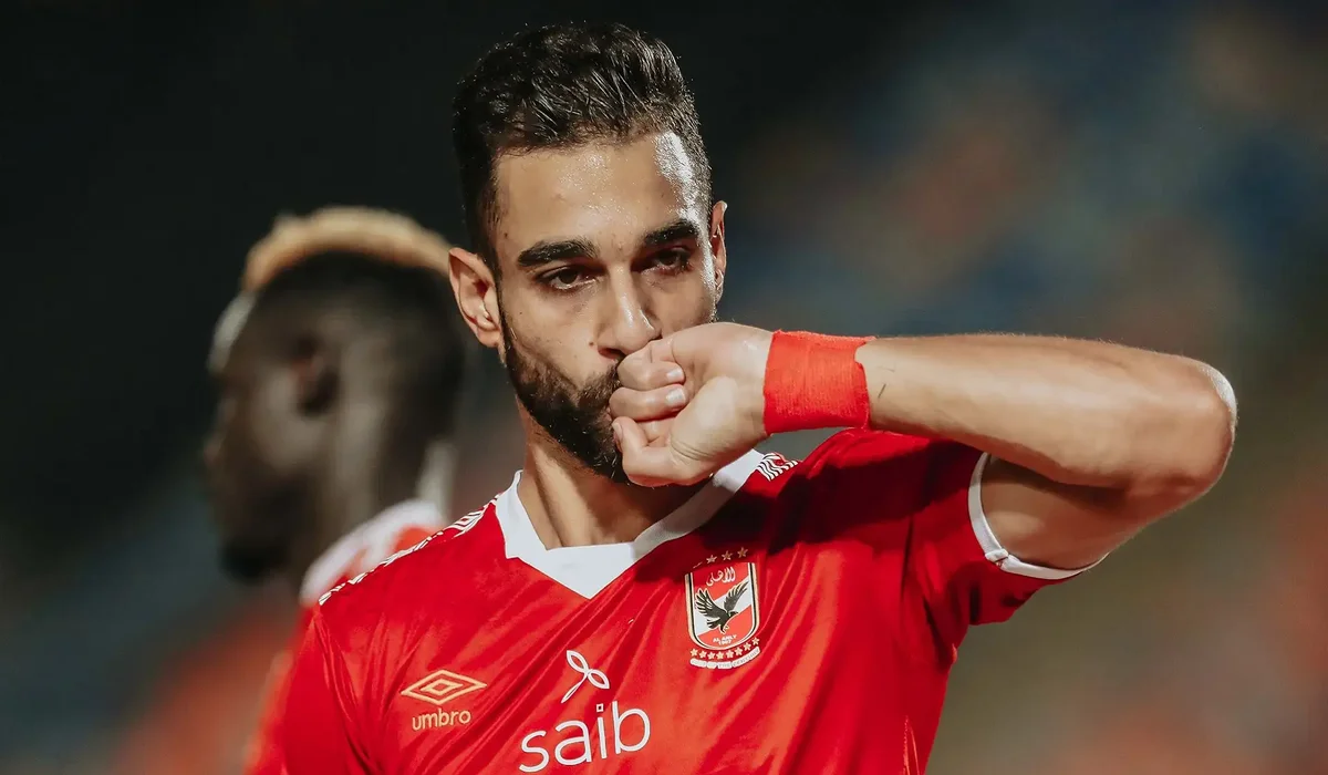تجديد عقد السولية .. الأهلي يعلن مواصلة رحلة المايسترو في التتش بشكل رسمي وعاجل 2 تجديد عقد السولية .. الأهلي يعلن مواصلة رحلة المايسترو في التتش بشكل رسمي وعاجل