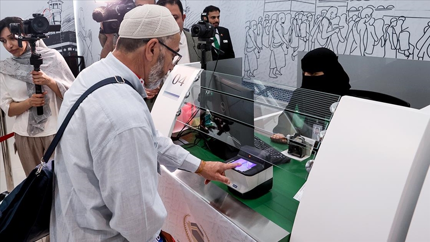حقيقة منع 3 جنسيات من الحصول على تأشيرة العمرة 1446 .. وزارة الحج والعمرة توضح 5 حقيقة منع 3 جنسيات من الحصول على تأشيرة العمرة 1446 .. وزارة الحج والعمرة توضح