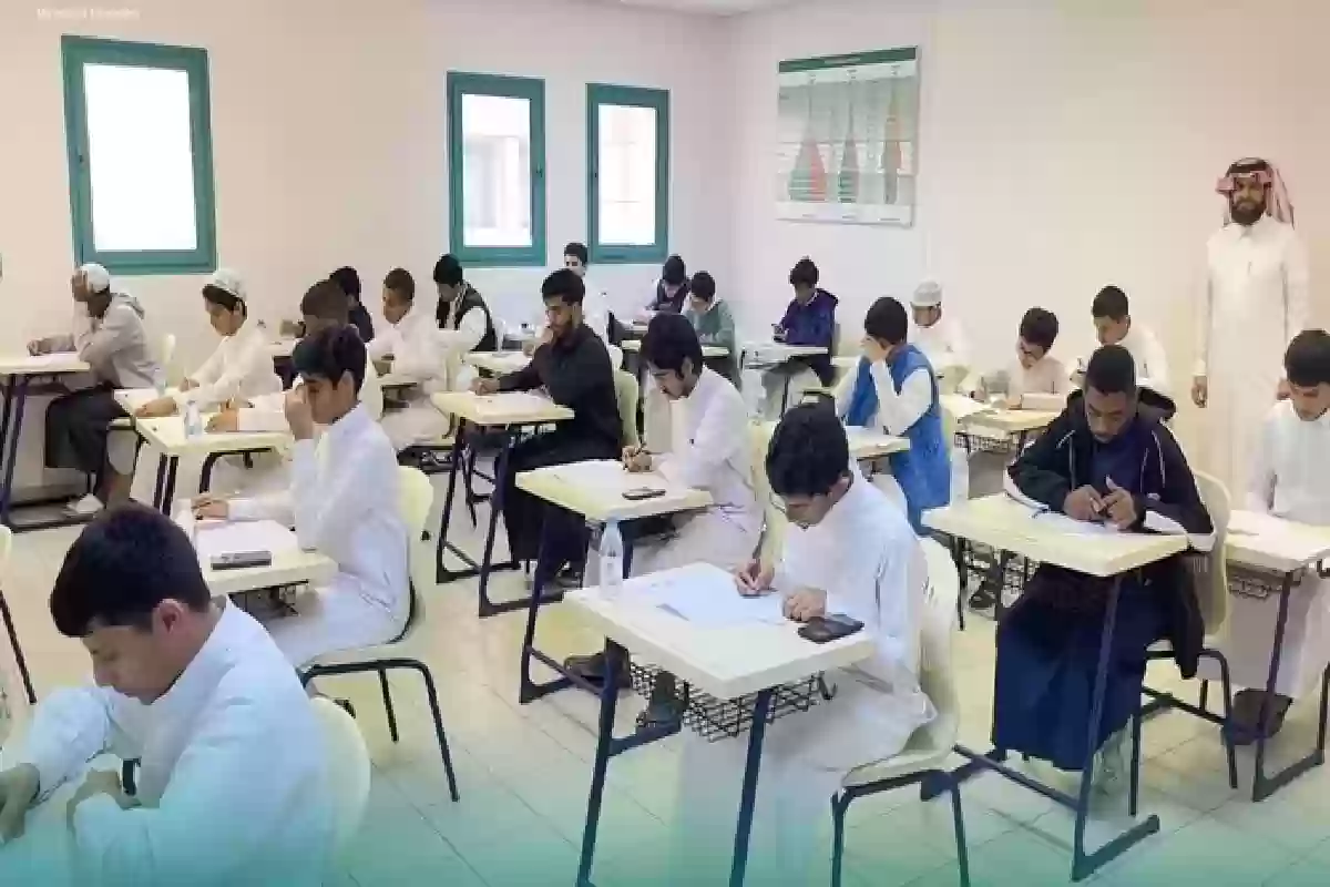 الوطني للأرصاد: أمطار غزيرة على مكة المكرمة والمدينة المنورة ومناطق أخرى.. هل يتم تعليق الدراسة باقي الأسبوع؟