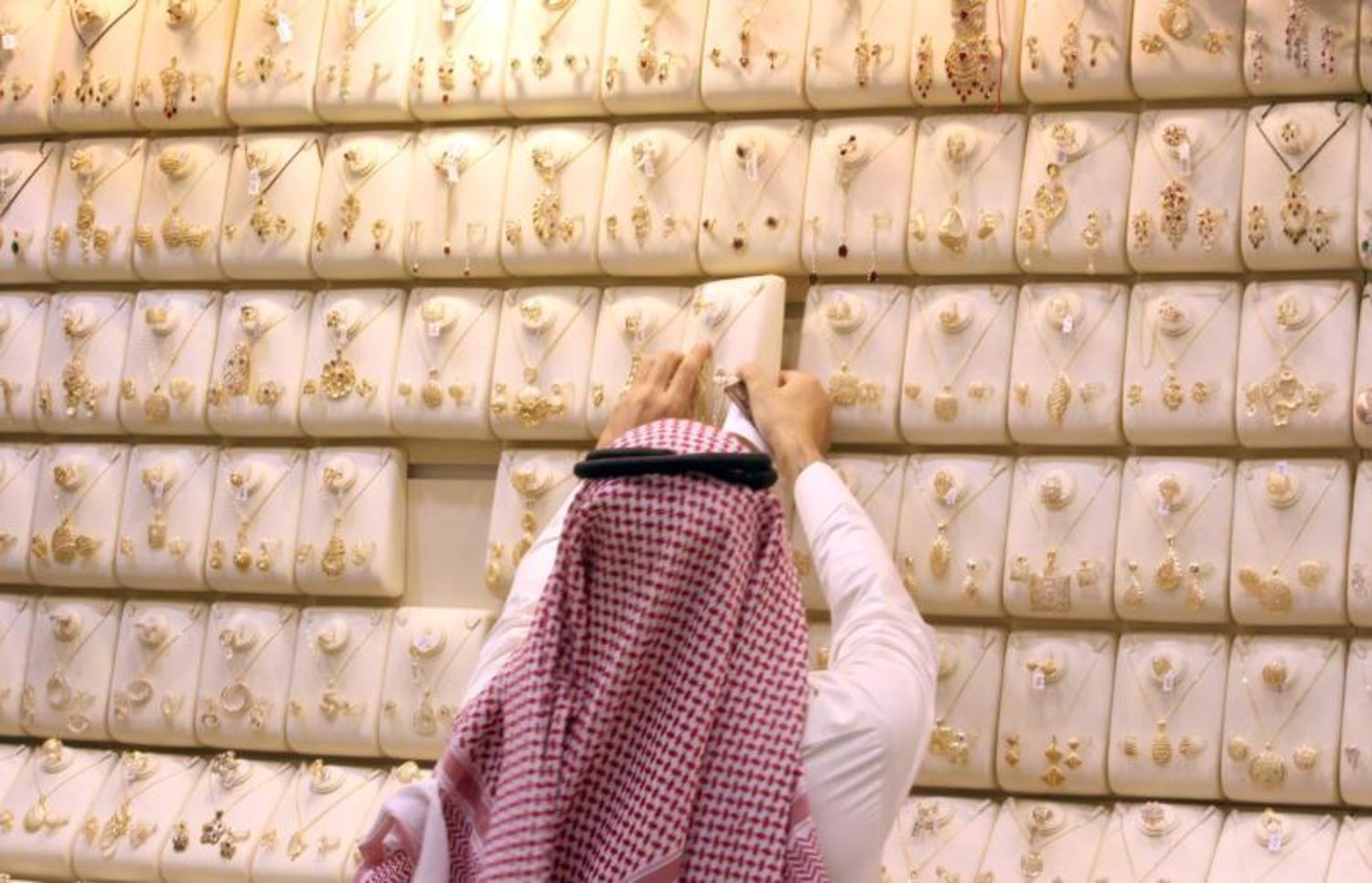 صعود جديد لـ سعر جرام الذهب عيار 21 في السعودية اليوم السبت 7 سبتمبر 2024