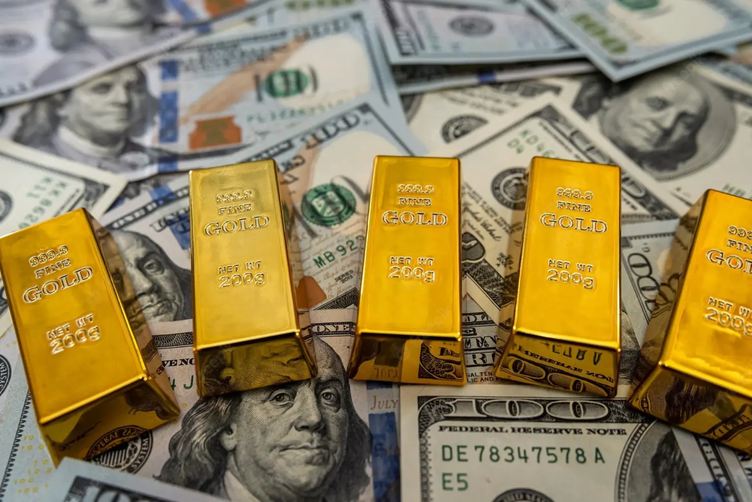بعد التقلبات الأخيرة.. سعر جرام الذهب اليوم الأثنين 26 أغسطس 2024 في مصر وأهم النصائح عند شراء الذهب