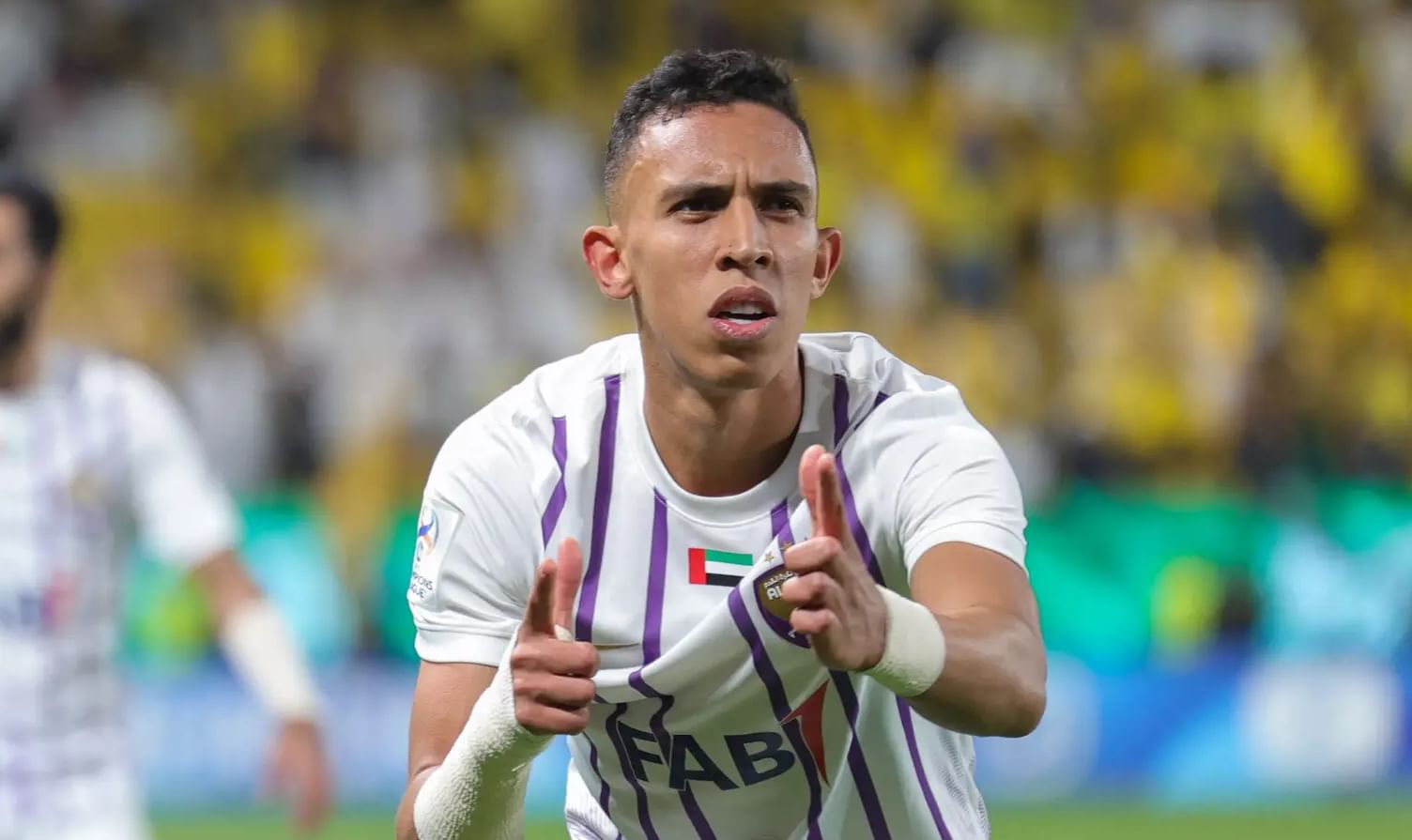 مفاجأة غير متوقعة من نادي العين تقلب الطاولة في صفقة النصر “سفيان رحيمي” المنتظر لـ النصر السعودي